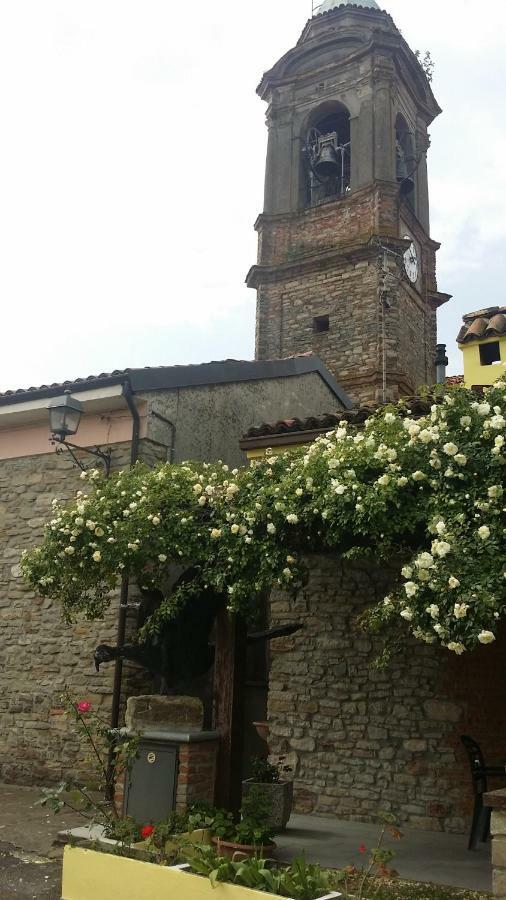 La Casa Di Valerio Villa Montabone Bagian luar foto